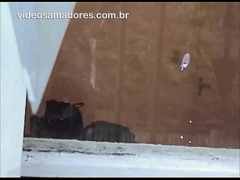 ❤️ Զոռբայված տղամարդը դիտում է իր ընկերուհուն մեկ այլ տղայի հետ՝ առանց զույգին անհանգստացնելու տեսանյութ ձայնագրելով ❤️❌ Տնական պոռնո մեզ մոտ ❌